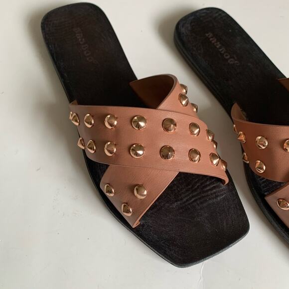 Bamboo Brown Studded Sandal - Picture 3 of 7